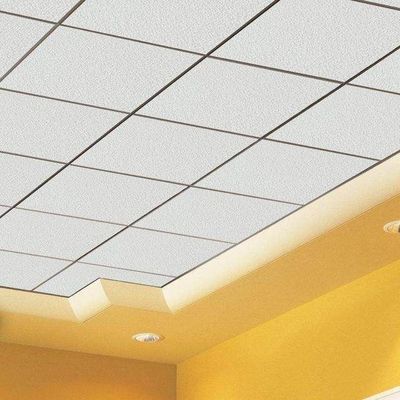 ホテルの穴を開けられたミネラルファイバー ウールドロップ 天井タイルボード 音響隔音用