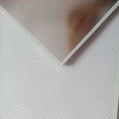 熱隔熱と音響吸収の付いた四角天井タイル