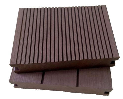 木の穀物パターン 緑色 WPC 床 合成/木製プラスチック複合 床 90mm*40mm