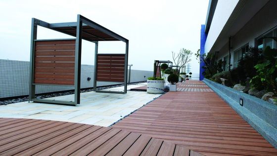 固木複合床 環境に優しいWPC庭のデッキ床