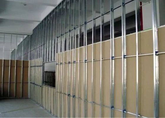 ストックではない 建材用金属用 固形壁の鉄筋とスタッド鋼プロファイル