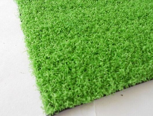人工合成草草 25mm スタイルの高さ 2m * 25m 庭園の景観設計のために