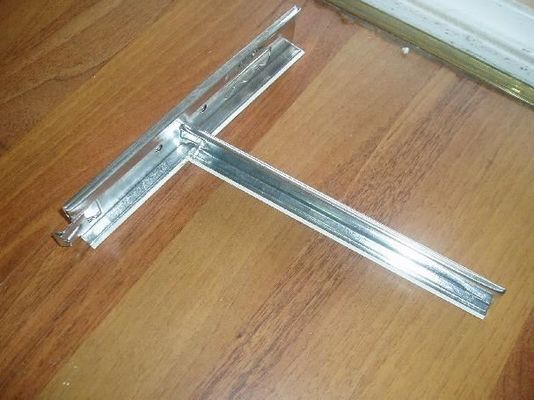 0.40-1.0mm 厚さ 防火 吊り天井Tバー用の電磁ティグリッド
